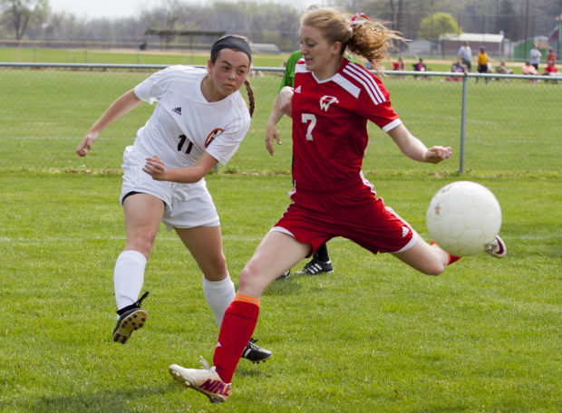 041815-soccer-11
